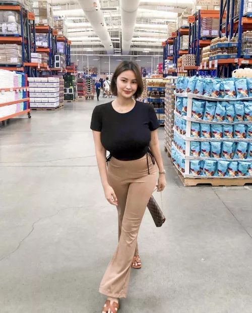 Melons trying to hide by freelancepackage