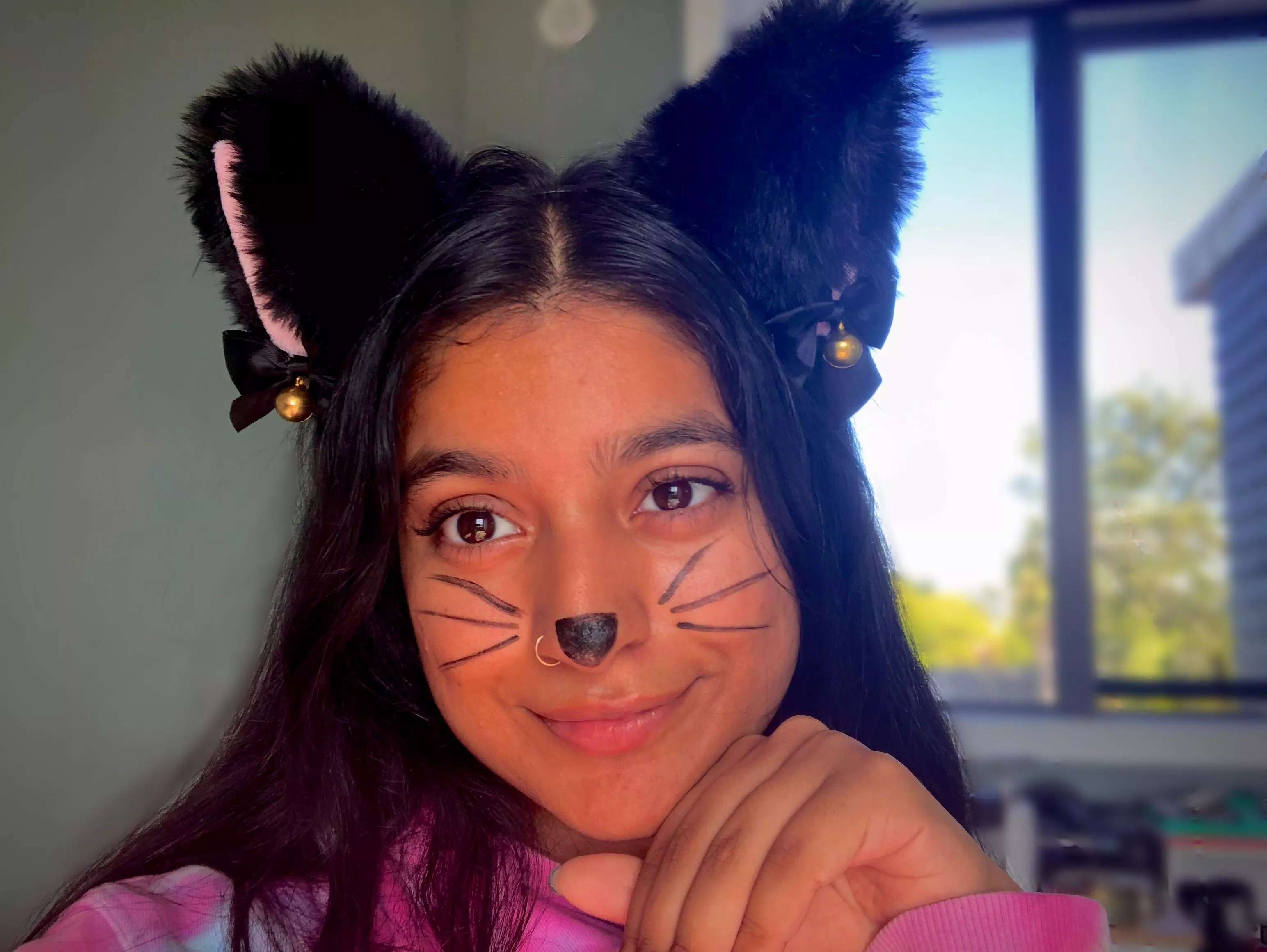 Meow 🐱 posted by Fearless_Cherry