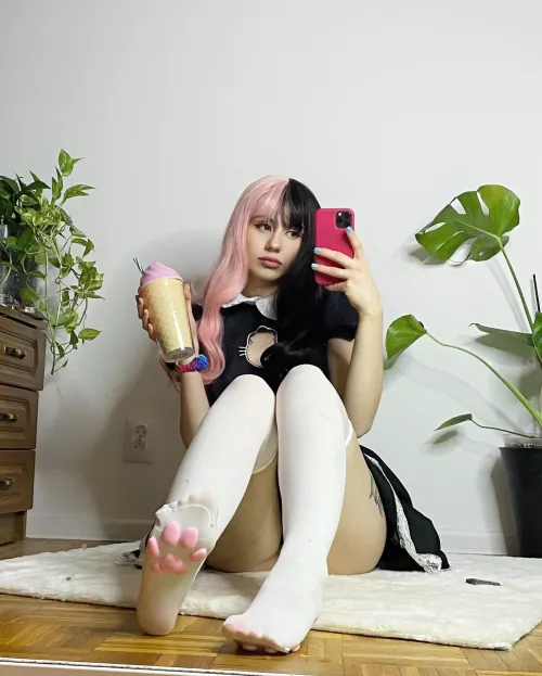 Meow 😻 by kirojpg