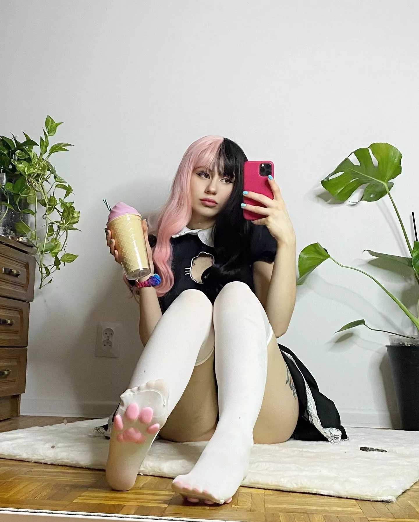 Meow 😻 posted by kirojpg