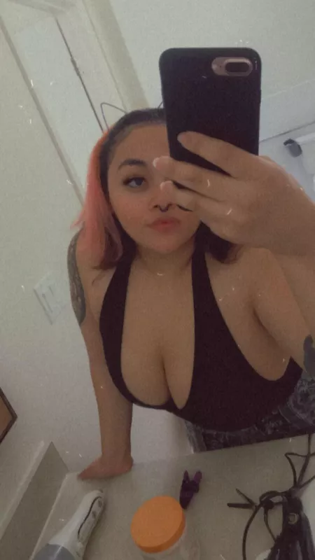 Meow 😻 by hummingbird130