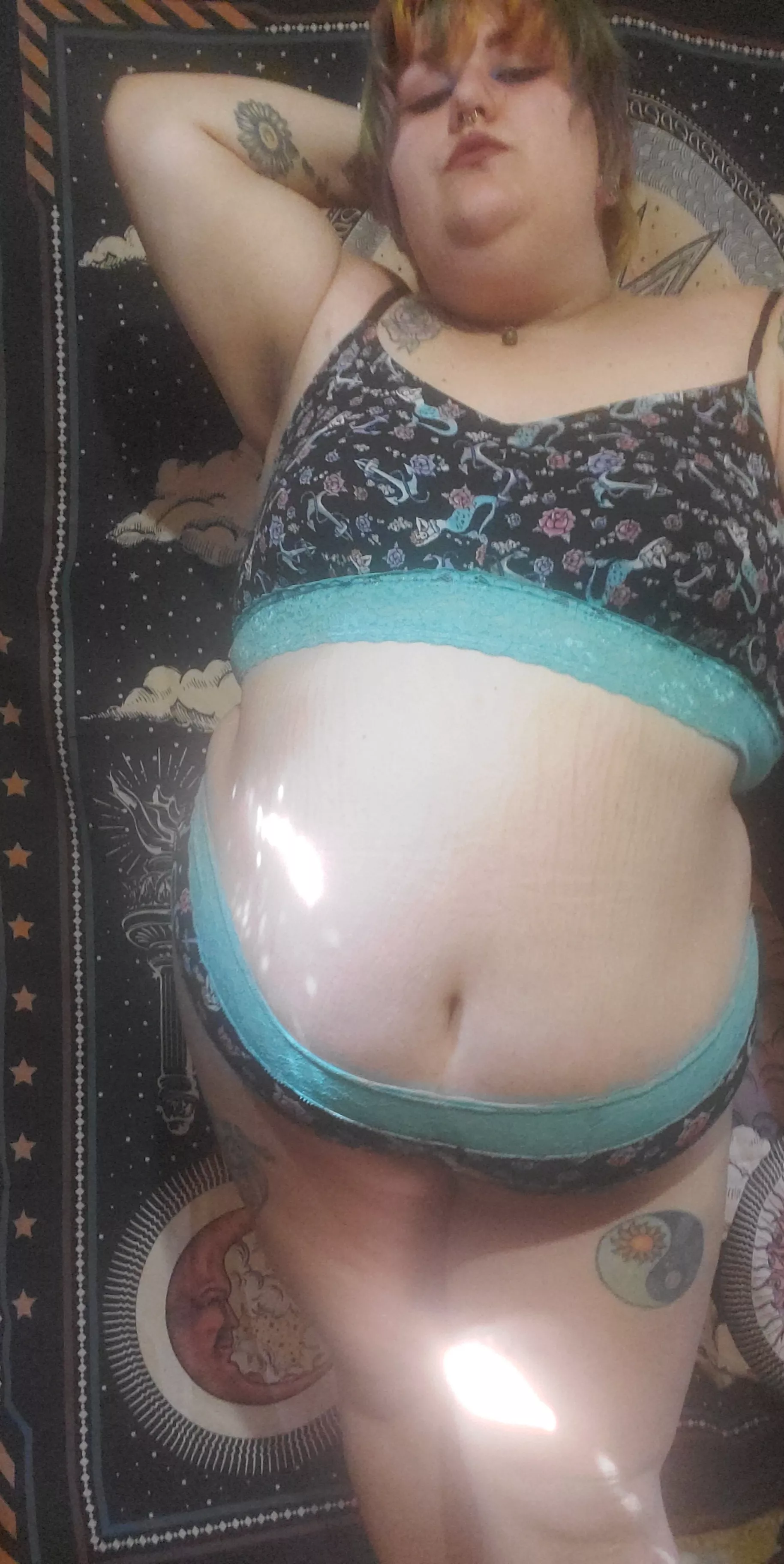 Mermaids and anchors 😍 posted by blue_bunnie98