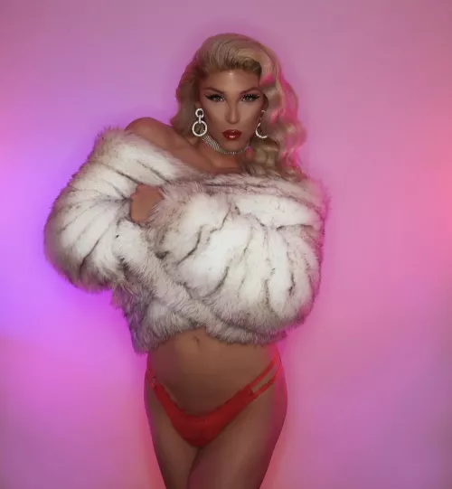 Merry Christimas Baby ❤️🎅🏻 What Would You Like To Find Underneath Your Christmas Tree ?🎄🎁 by Naomiblent