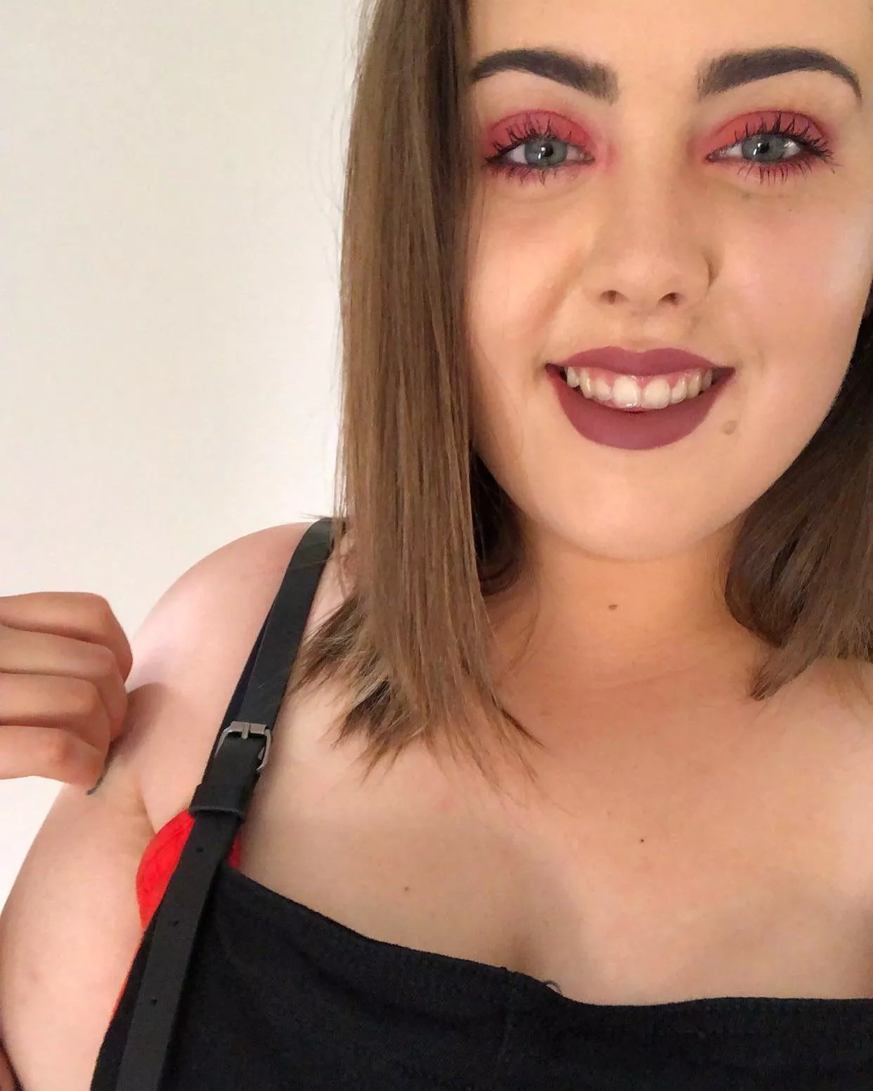 Merry Christmas 😈🤯 posted by Rhi_1701