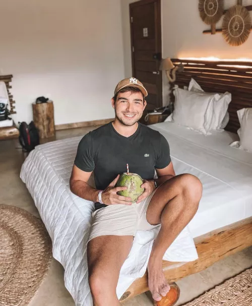 Merry Christmas and a happy new year 😇 by Nuoilkdave