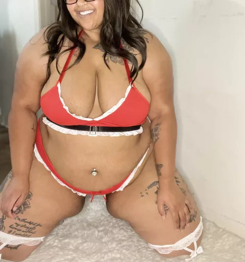 Merry Christmas Eve 😊😍 did I make your night better ? 😉 by Caramarlthick_69