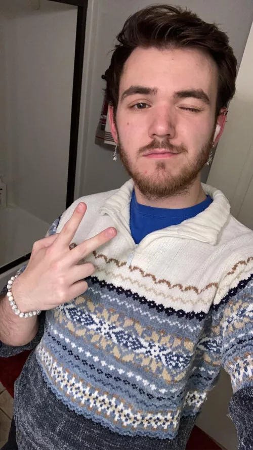 Merry Christmas Eve 🎄 by does_a_69_hit