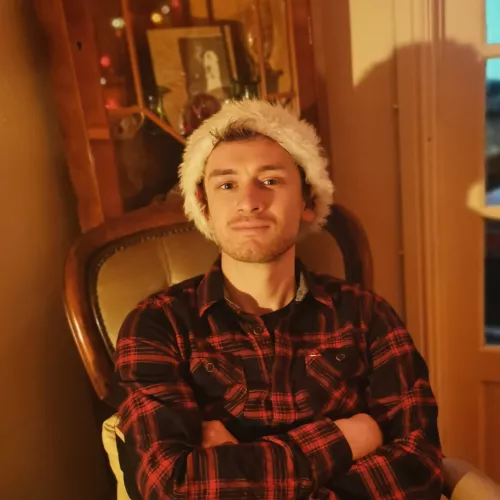 Merry Christmas to you all! 😁🎄🎅🎉 by liamleeloo