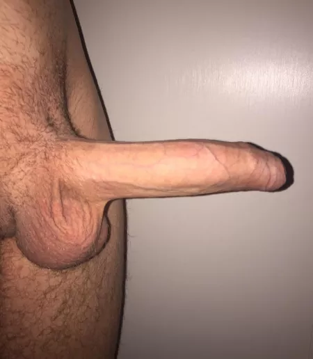 Messages are welcome if you like what you see by peteeb1999