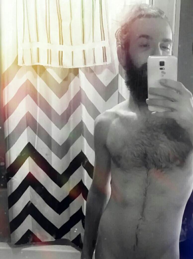 (M)first post here. Be nice, inbox open posted by [deleted]