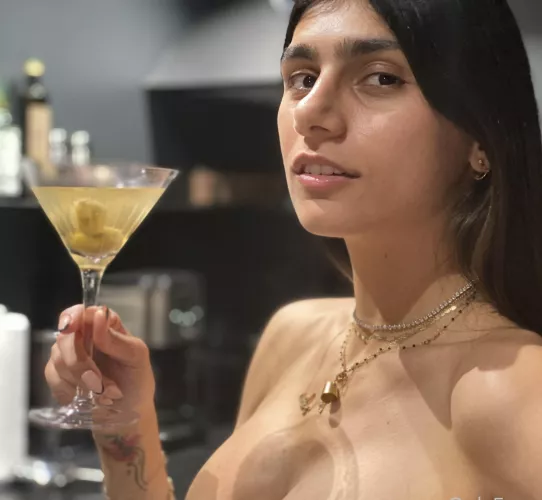 Mia Khalifa ⭐25GB+ New Updated Free Onlyfans MEGA with all sxtapes(Link in comment)👇 by Key-Brick7802