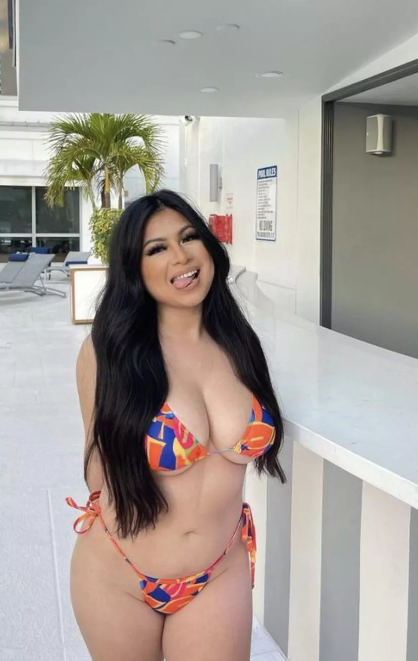 Miami looks fun posted by OVO-_-