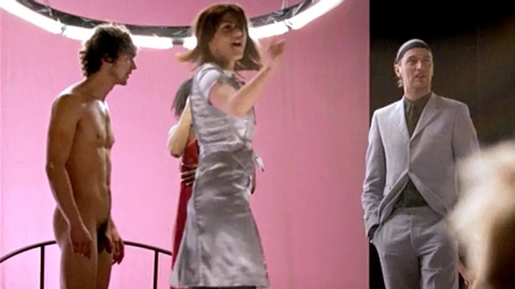 Michiel Huisman posted by cassandras_eyes