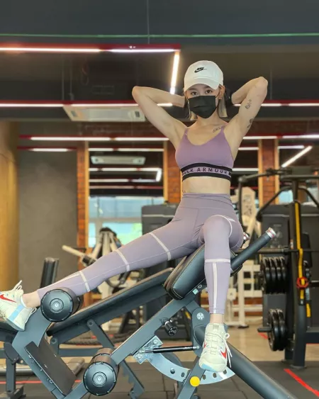 Michiyo Ho - 1 more pic in comment by manmanhi