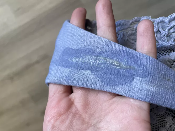 Mid day 🤍 by Ashleyybeee