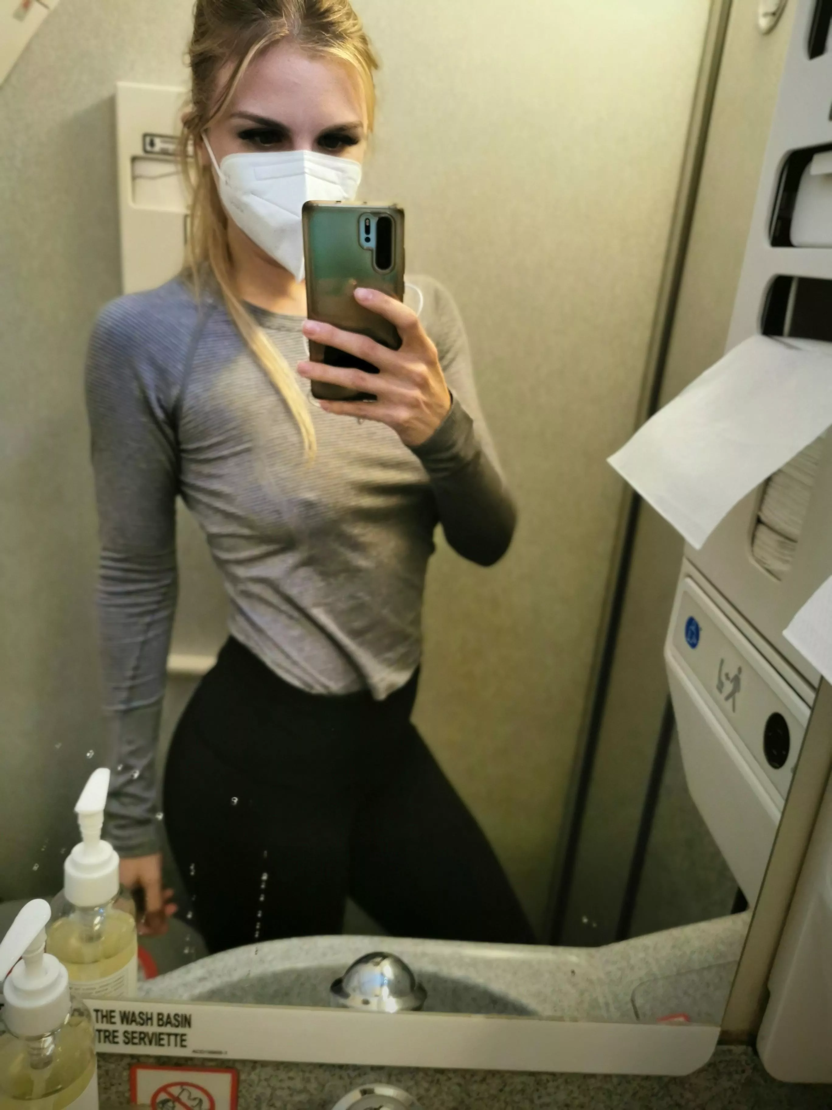 Midair bathroom trip! posted by 69NatalieMarie