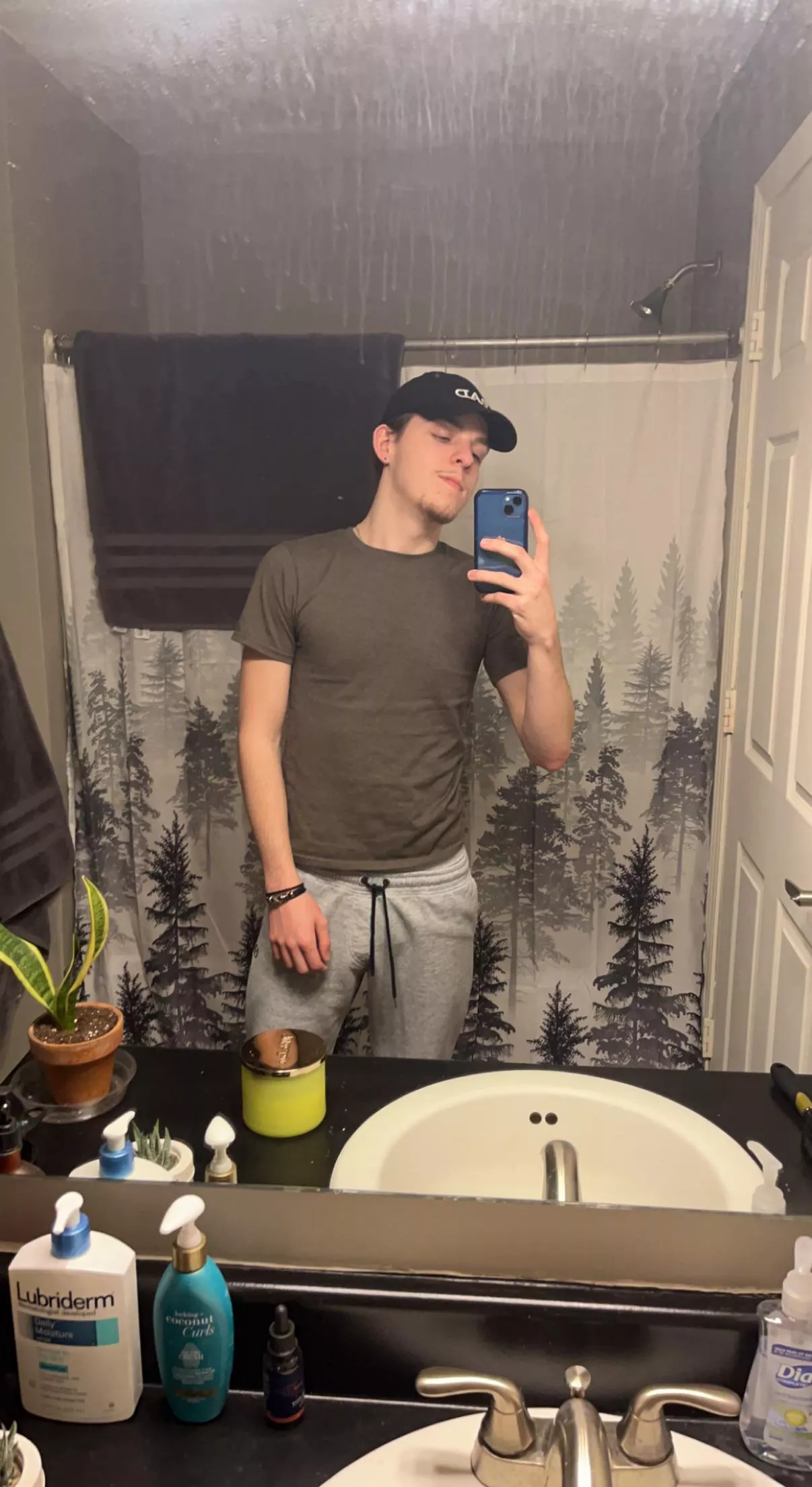 Middle of a blizzard, means more time inside 😊 posted by Rhaegal1029