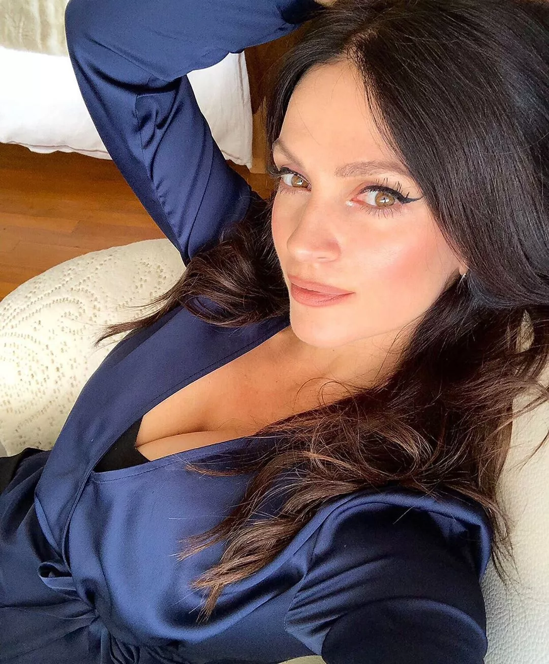 Midnight blue posted by GhostInTheCoffee