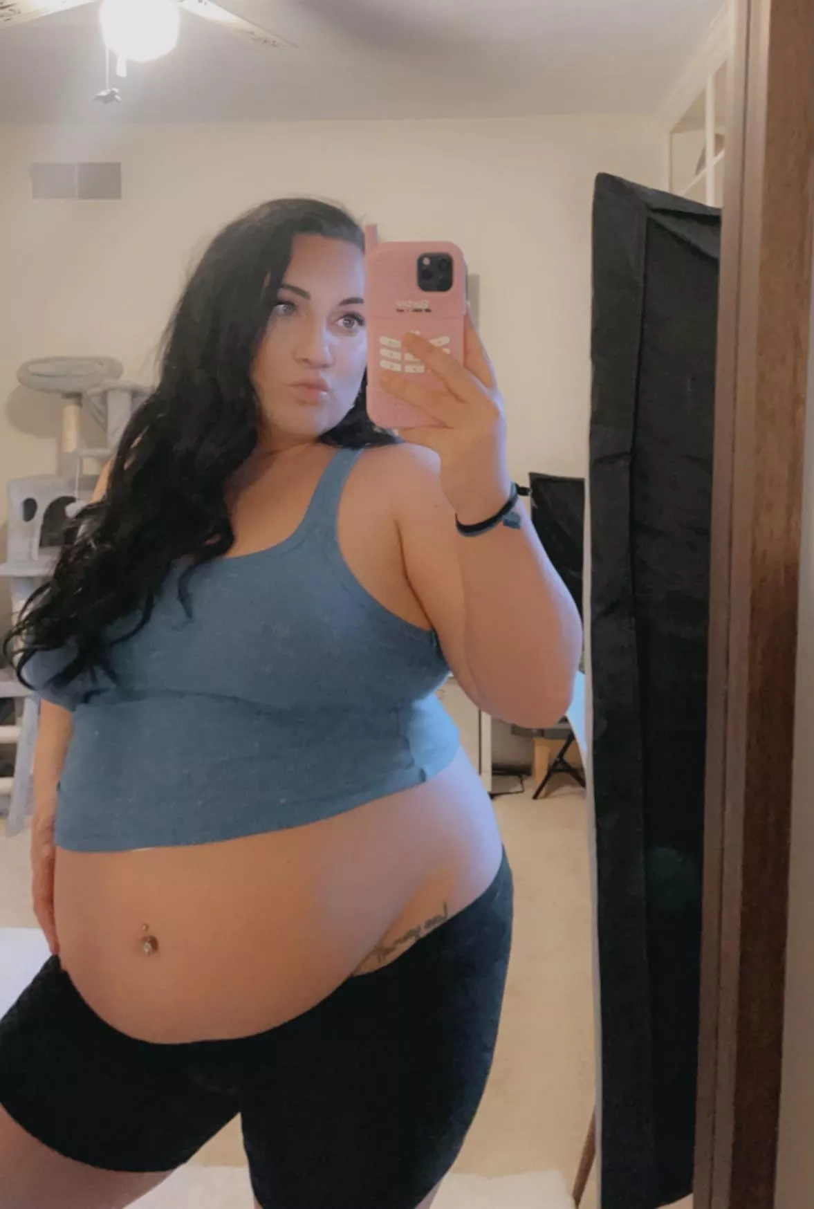 Might as well widen the doors now, this gain isn’t slowing down any time soon posted by curvagecaseyBBW