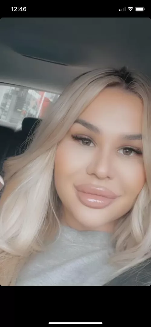 mik_peachy by premeboy636