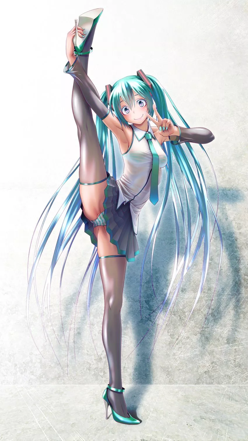 Miku, show off posted by CurrentlyEatingPies