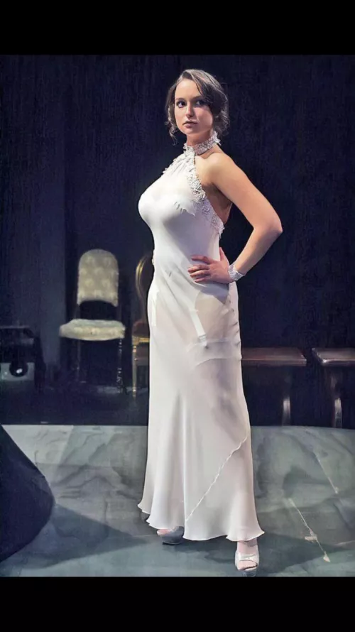 Milana Vayntrub by the_wolfeyes