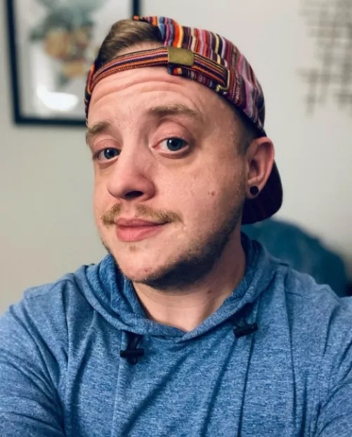 mildly andy by bambussy