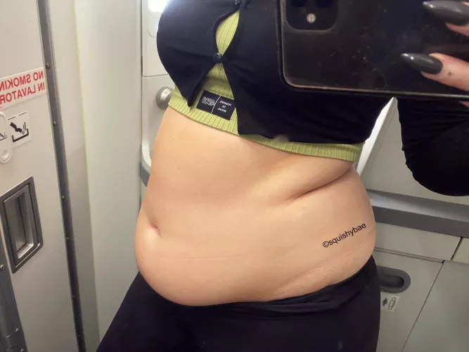 Mile high chub ✈️ by squishy_bae