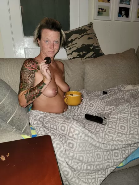 👑milf and cookies before bed by uprincesspeach