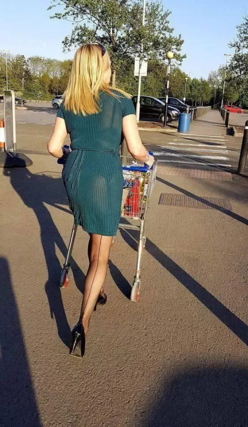 Milf doing a shopping by ParticularBeyond3481