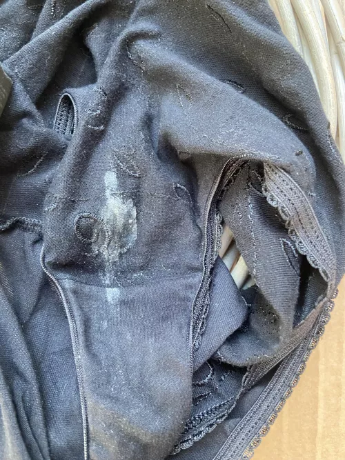 Milf handed me these whilst I was packing her bedroom (her moving house) pm for details by drunkduck112