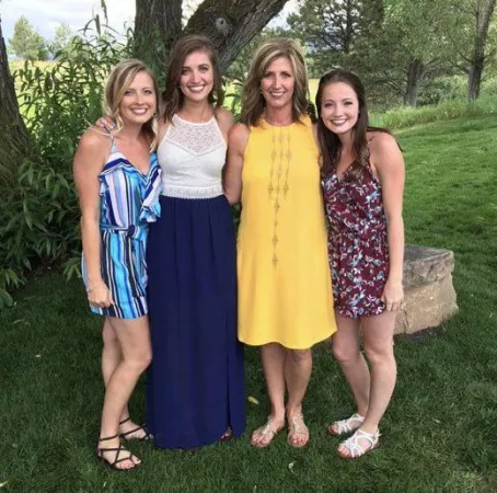 Milf & her daughters by bulgingpeach