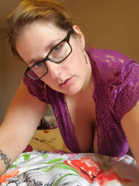 Milf Monday and I'm ready to play 💋 [OC] by Milf2Go