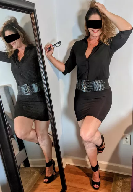 MILF Monday. Start the work week right [F][45] by NataleeWould