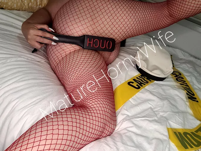 MILF ON THE PROWL 💍 JOIN ME 🔥 by madamemissx