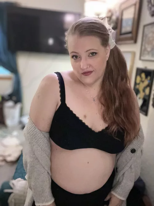 Milfy Tuesday. by TwoLipFest