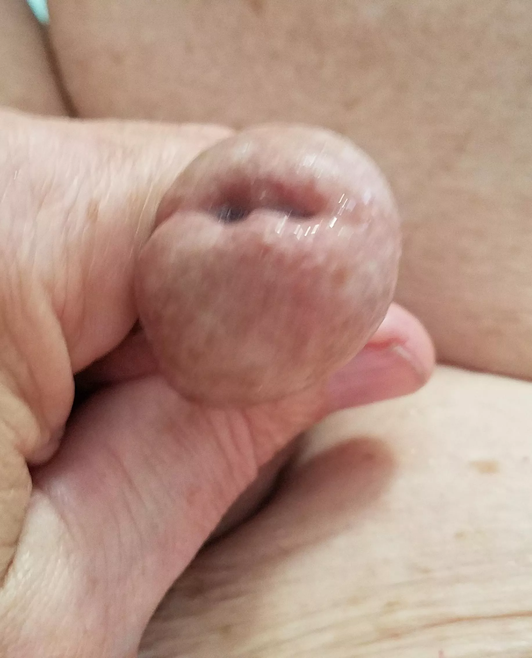 Milking precum posted by willobeyU