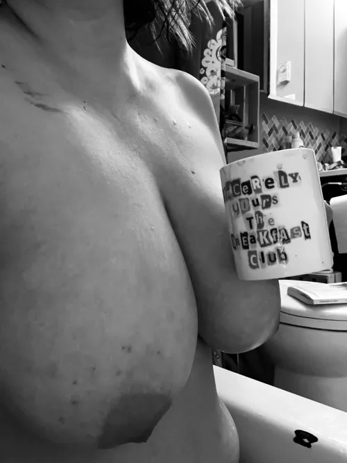 Milky bath by SkylarJee