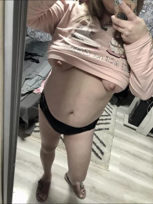 Mine are attention seeking by Melissa_Mask