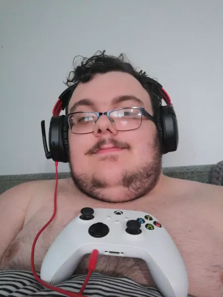 Minecraft On Xbox Anyone? by BrandonOmegaXD