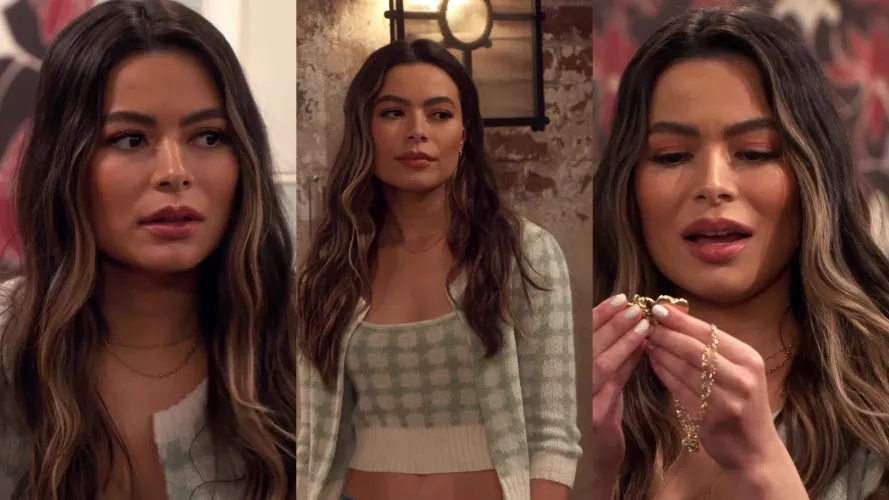 Miranda Cosgrove looks so fuckable in the new iCarly and her lips are amazing by 2018celeb_lover2018