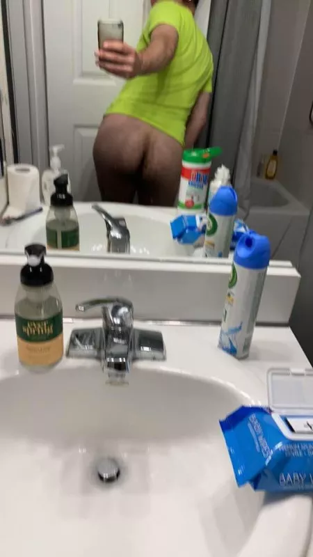 Mirror butt by iwasatwink