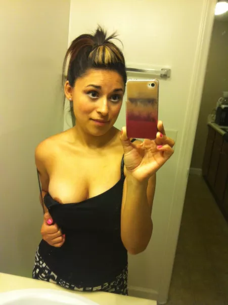 Mirror pic by BigDickRichie