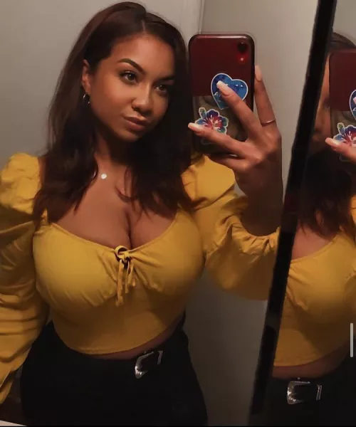 Mirror pic by Ok-Satisfaction-2172