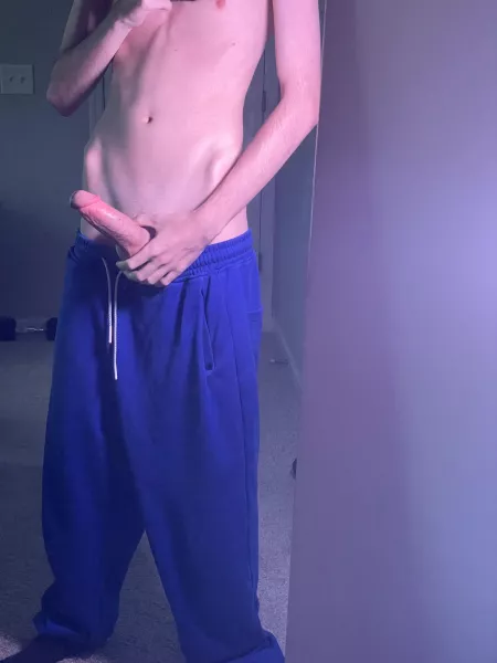 Mirror selfie after school !✏️📚📸 (18) by BlakeLennon0