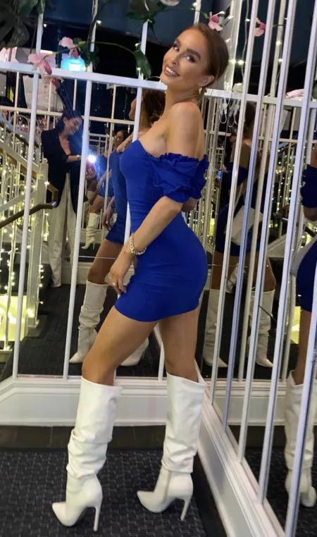 Mirror by round_plastic