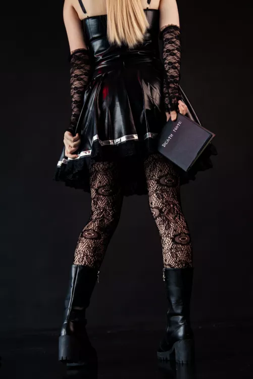 Misa Amane cosplay by Murrning_Glow by MurrningGlow