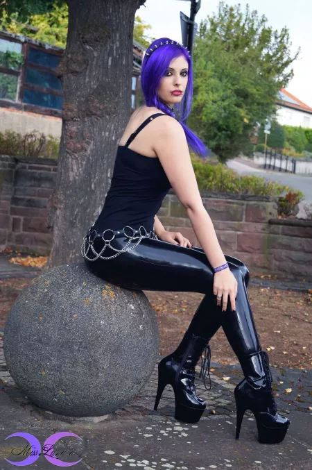 Miss Lunara by lokmjuhbgtfcdesz