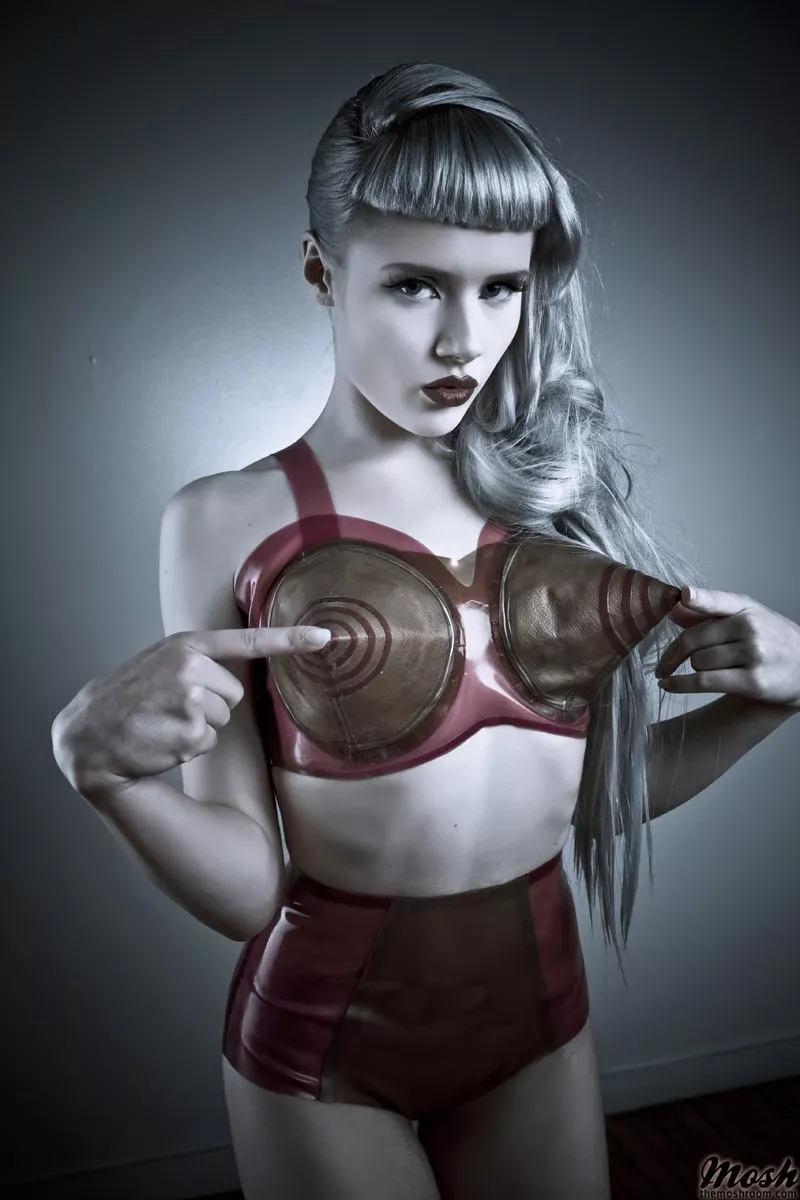 Miss Mosh gets to the point posted by shume