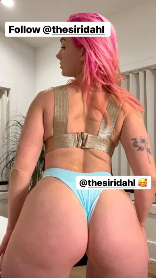 Miss Siri Dahl blessed the Insta feed by Gabe_Starkiller